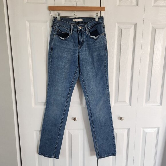 Levi's 505 Straight Leg Light Wash Jeans - Picture 7 of 8